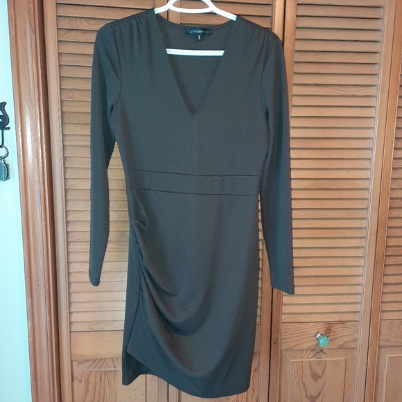 Dynamite Dark Green long sleeve dress - Picture 8 of 8